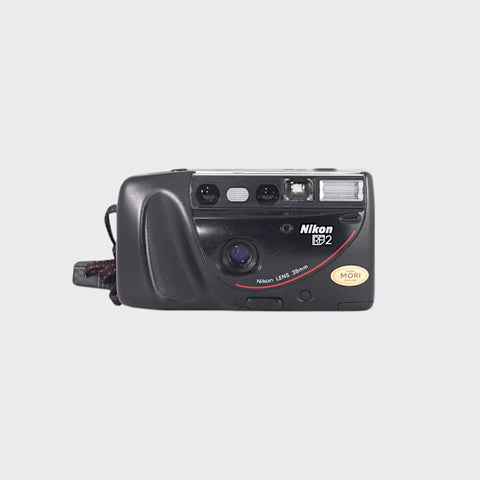 Nikon RF2 Point & Shoot 35mm argentique avec objectif 35mm f3.5