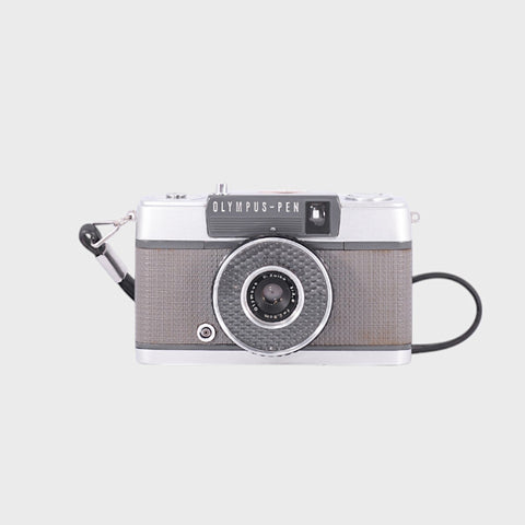 Olympus Pen EE Appareil photo 35 mm à demi-trame avec 28 mm f3.5 objectif