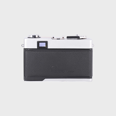 Mamiya 135 EE 35mm rangefinder film camera with 38mm f2.8 lens