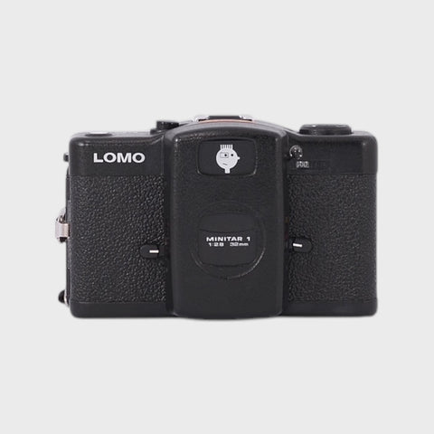 Lomo LC-A Appareil photo 35mm avec 32mm f/2.8 objectif