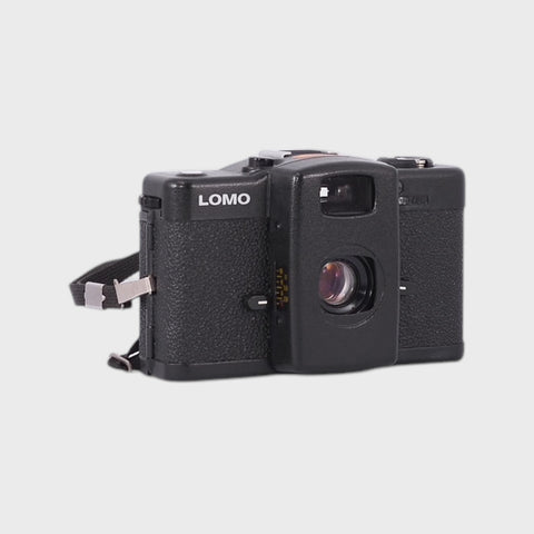 Lomo LC-A Appareil photo 35mm avec 32mm f/2.8 objectif