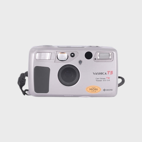 Yashica T5 Point & Shoot 35mm argentique avec 35mm f3.5 objectif