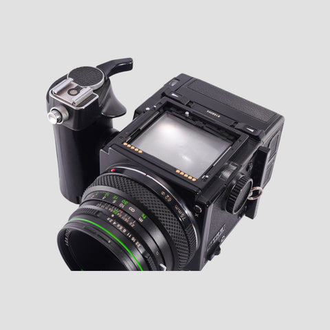 Bronica ETRS Moyen Format argentique avec 75mm f2.8 objectif