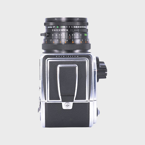 Hasselblad 500C/M Moyen Format argentique avec 80mm f2.8 objectif