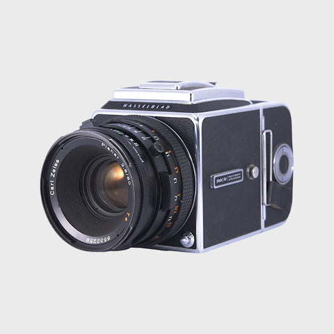 Hasselblad 500C/M Moyen Format argentique avec 80mm f2.8 objectif