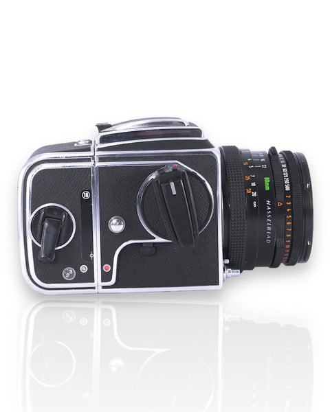 Hasselblad 500C/M Moyen Format argentique avec 80mm f2.8 objectif