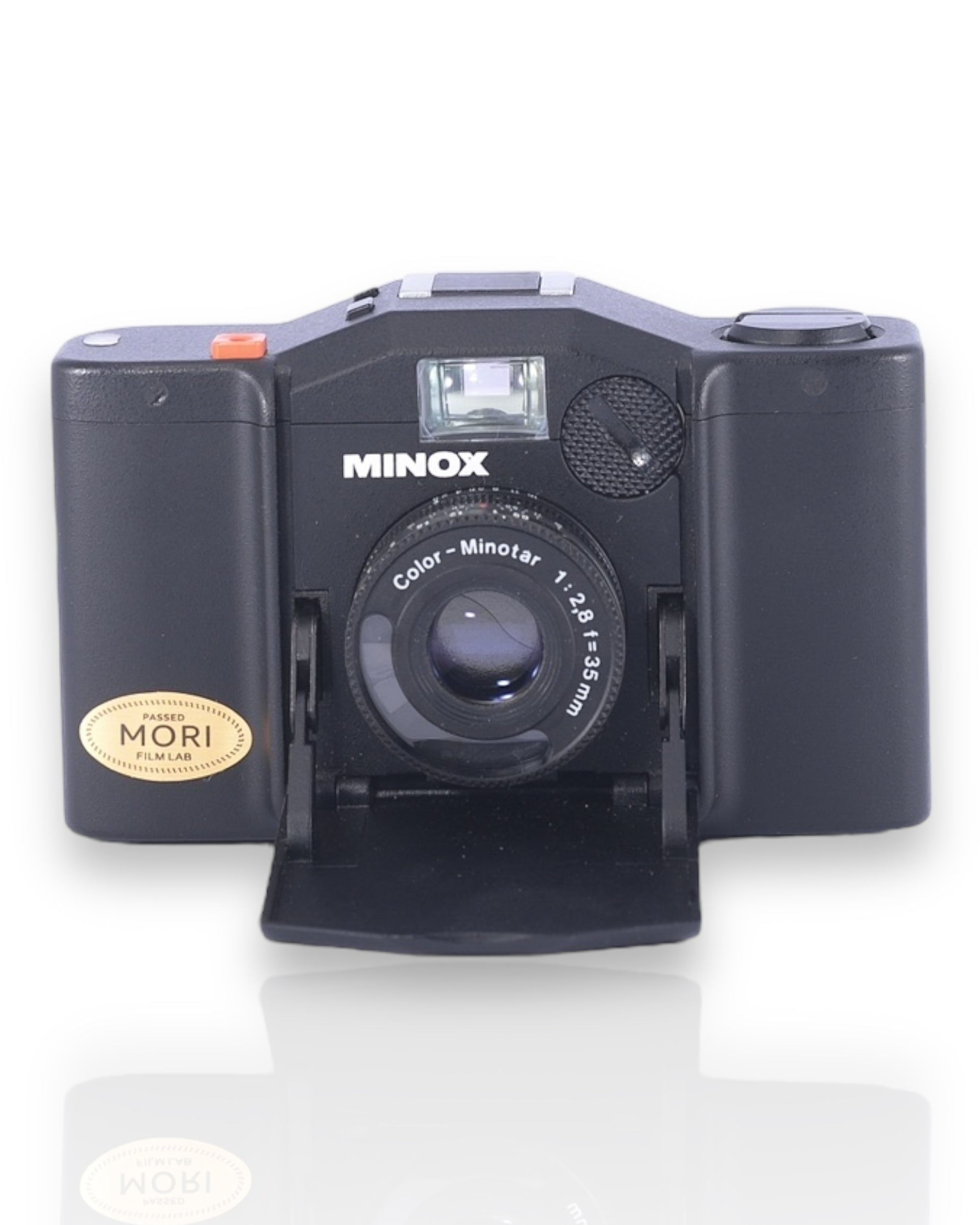 Minox 35 GL 35mm point and shoot film camera with 35mm f2.8 Lens