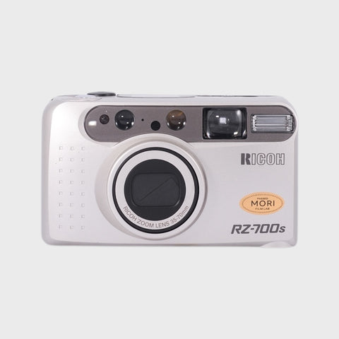 NOS : Ricoh RZ-700s Zoom Point & Shoot 35mm argentique avec objectif 38-70mm