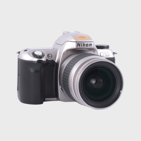 Nikon F65 Reflex 35mm argentique avec 28-80mm objectif