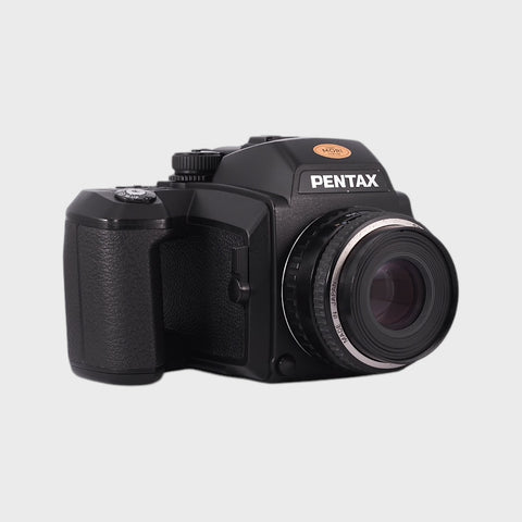 Pentax 645Nii Moyen Format argentique avec 75mm f2.8 objectif