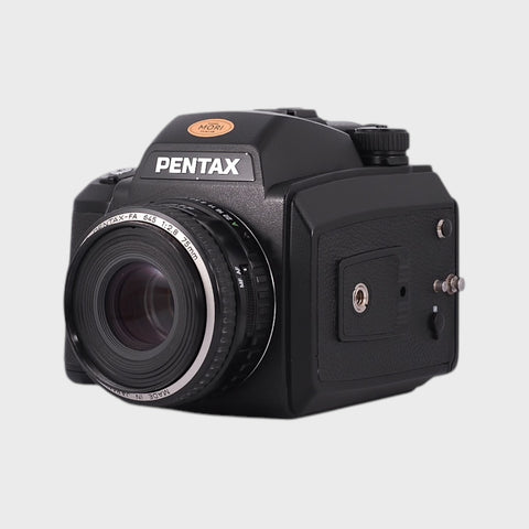 Pentax 645Nii Moyen Format argentique avec 75mm f2.8 objectif