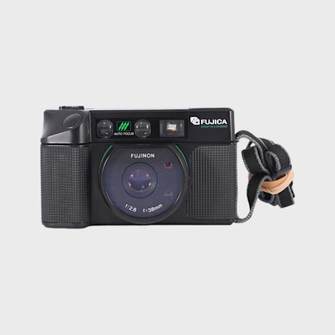 Fujica DL-100 Point & Shoot 35mm argentique avec 38mm f2.8 objectif