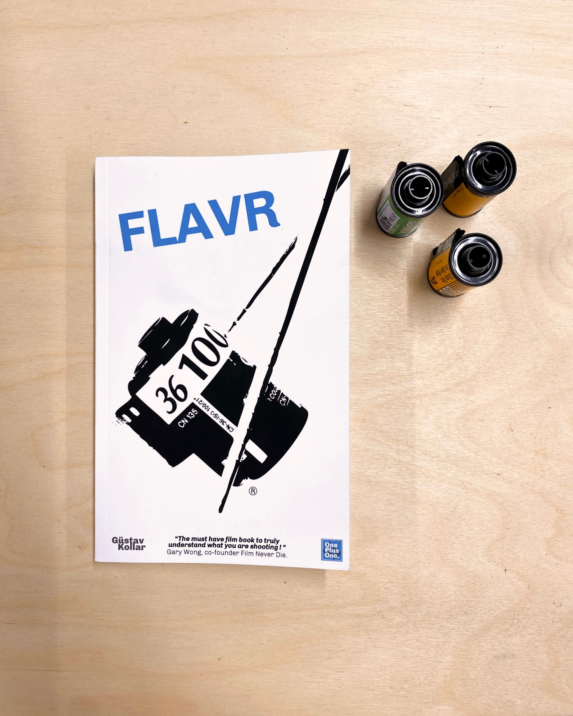 FLAVR - Un guide de référence visuel pour les amoureux de l'analogique