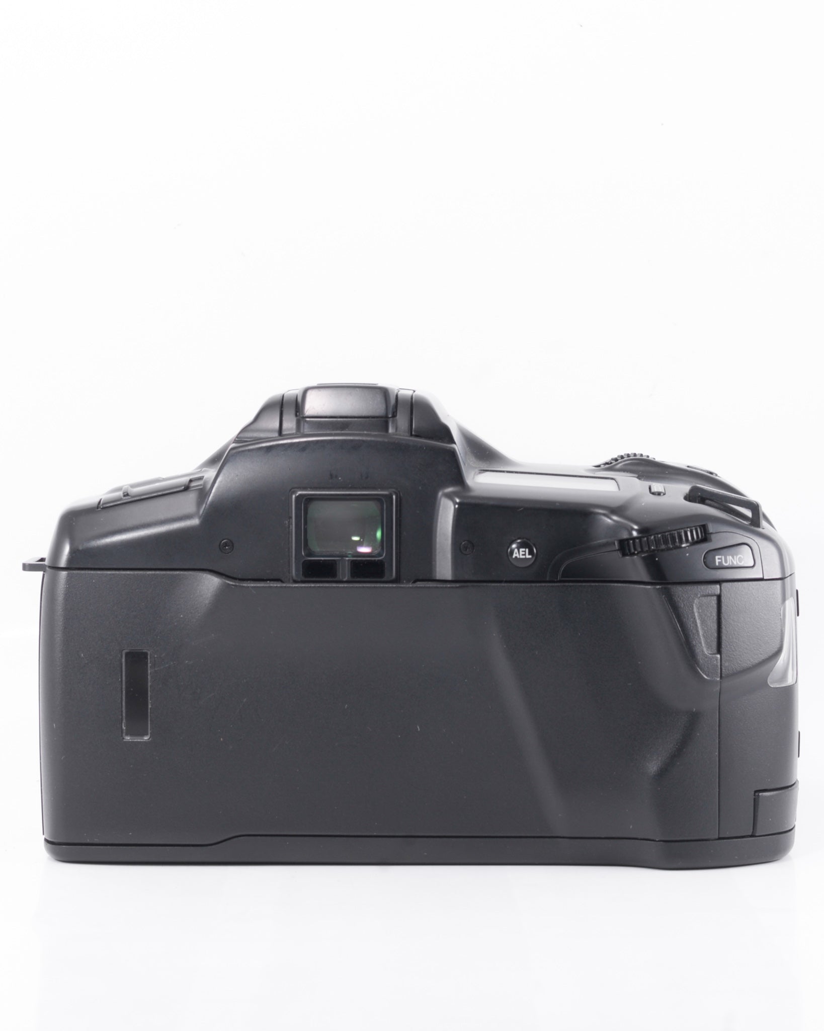 Minolta Dynax 7xi Reflex 35mm argentique avec zoom 28-105mm objectif